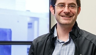 마크포지드, 창립자 Greg Mark 사임
