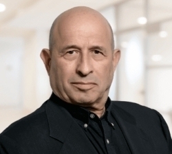 Nano Dimension, CEO Yoav Stern 해임으로 Desktop Metal과 Markforged  합병 여부 불확실